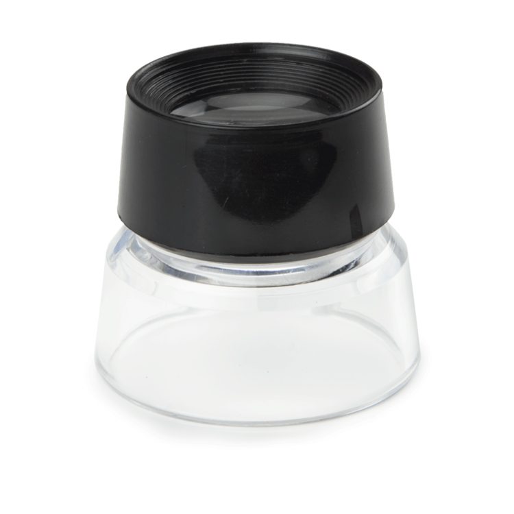 Stand magnifiers