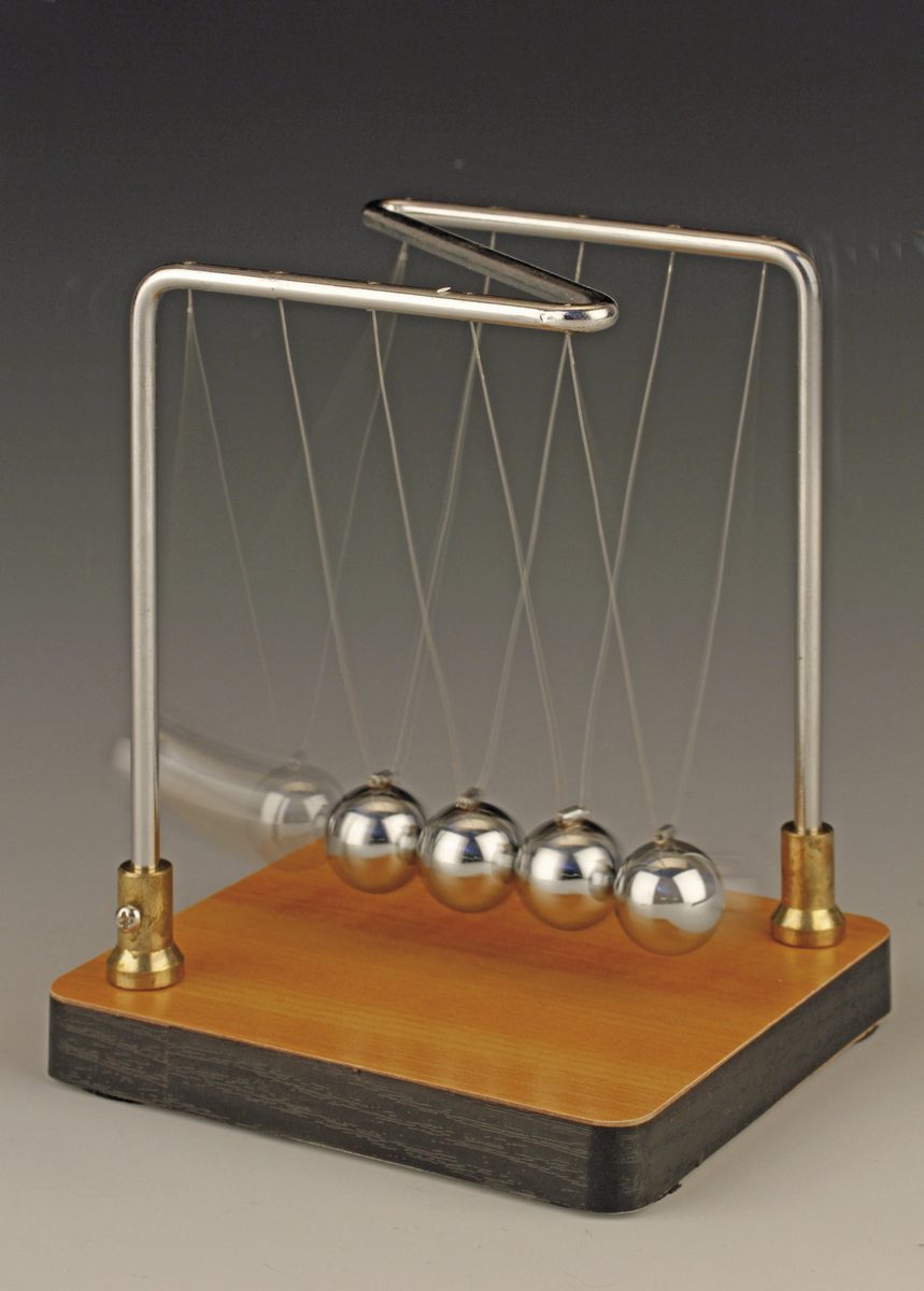 Newton's Cradle, Small