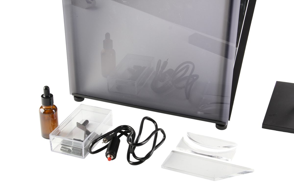 Wave Tank with Vibrator