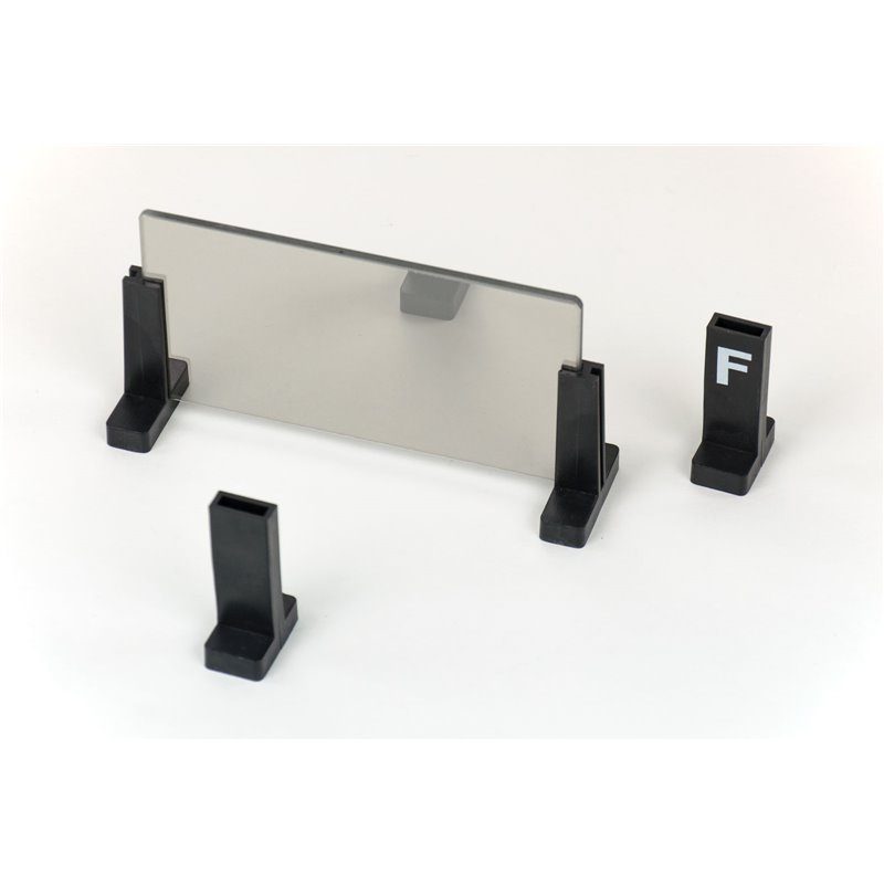 Images in a Plane Mirror, Set