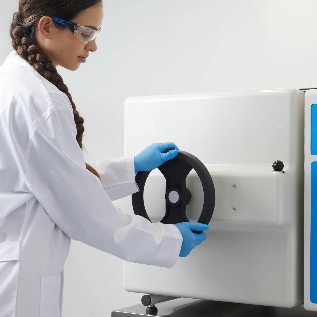 Front-loading benchtop autoclaves without drying, AHS-N series